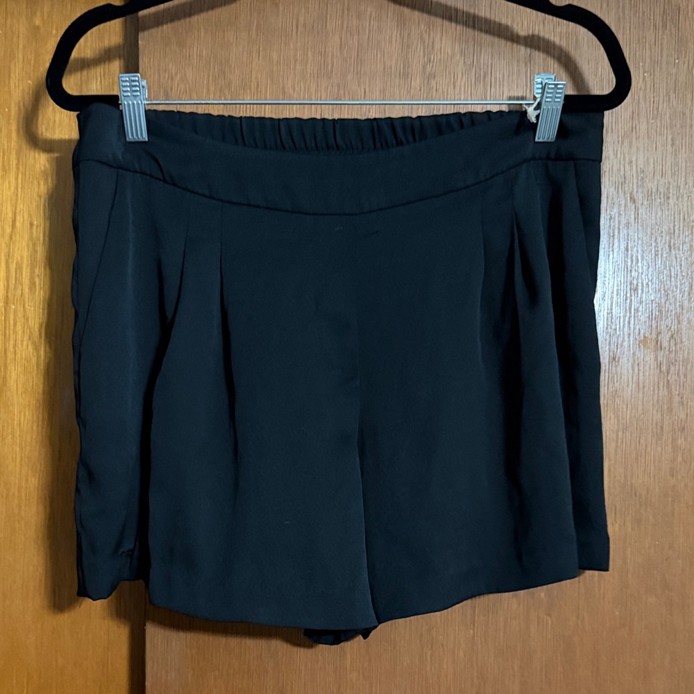 LOFT Black Pleated Front Women's Dress Shorts